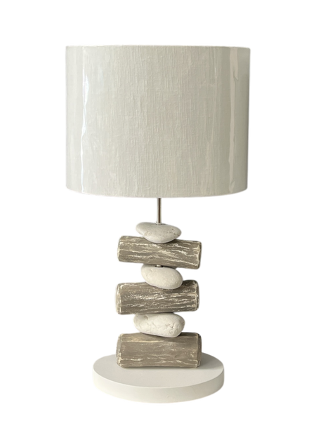 Lamp Pebble and Wood stack grey